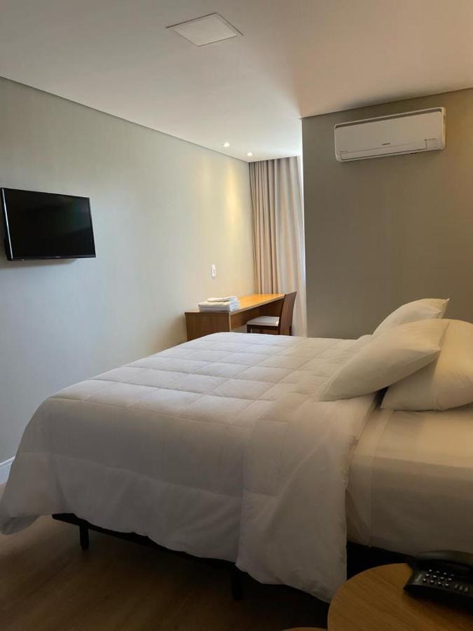 Ouro Cerrado Palace Hotel Patrocinio Exterior photo